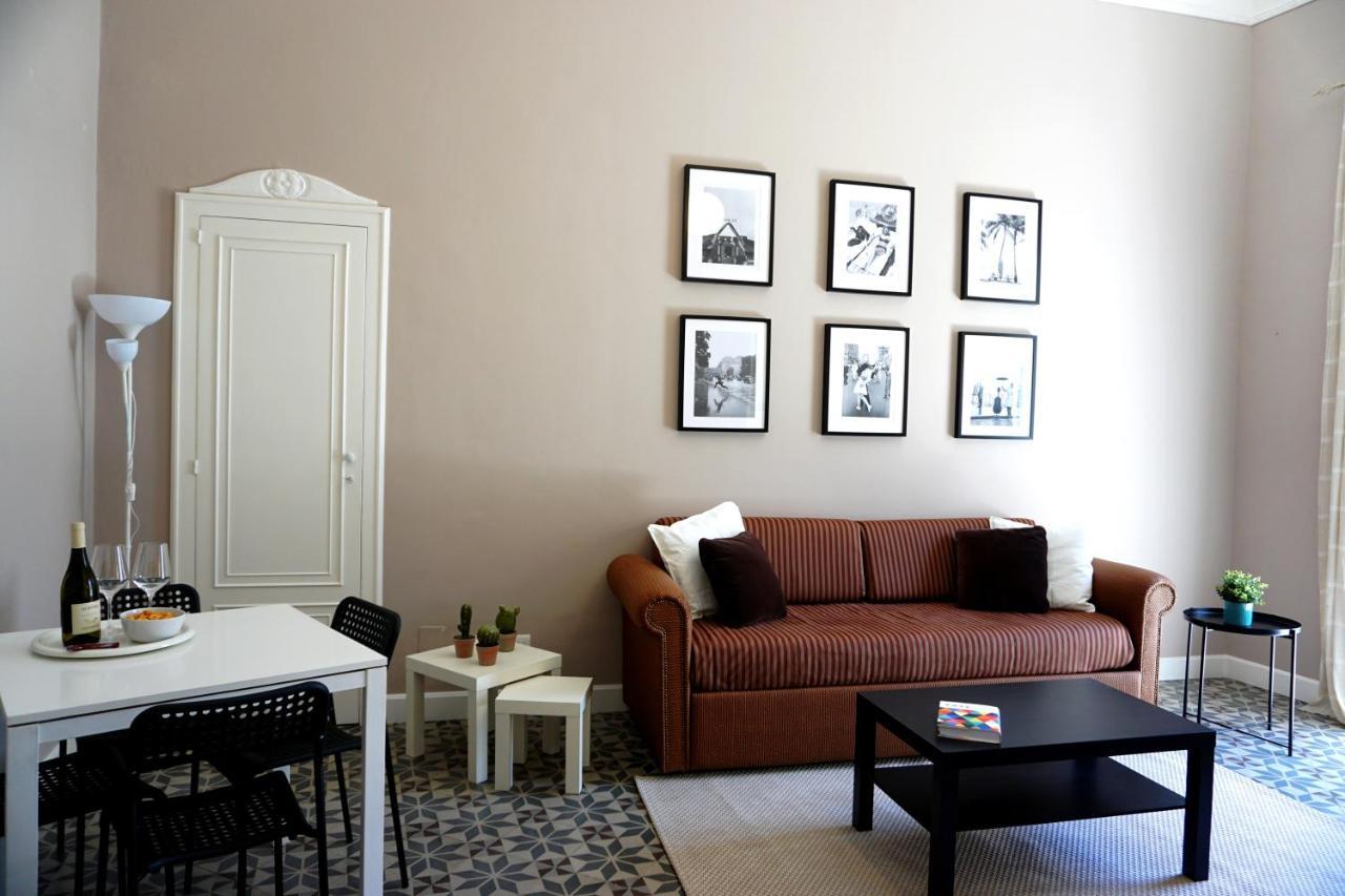 Vittorio Emanuele 71 Apartment Bari Luaran gambar