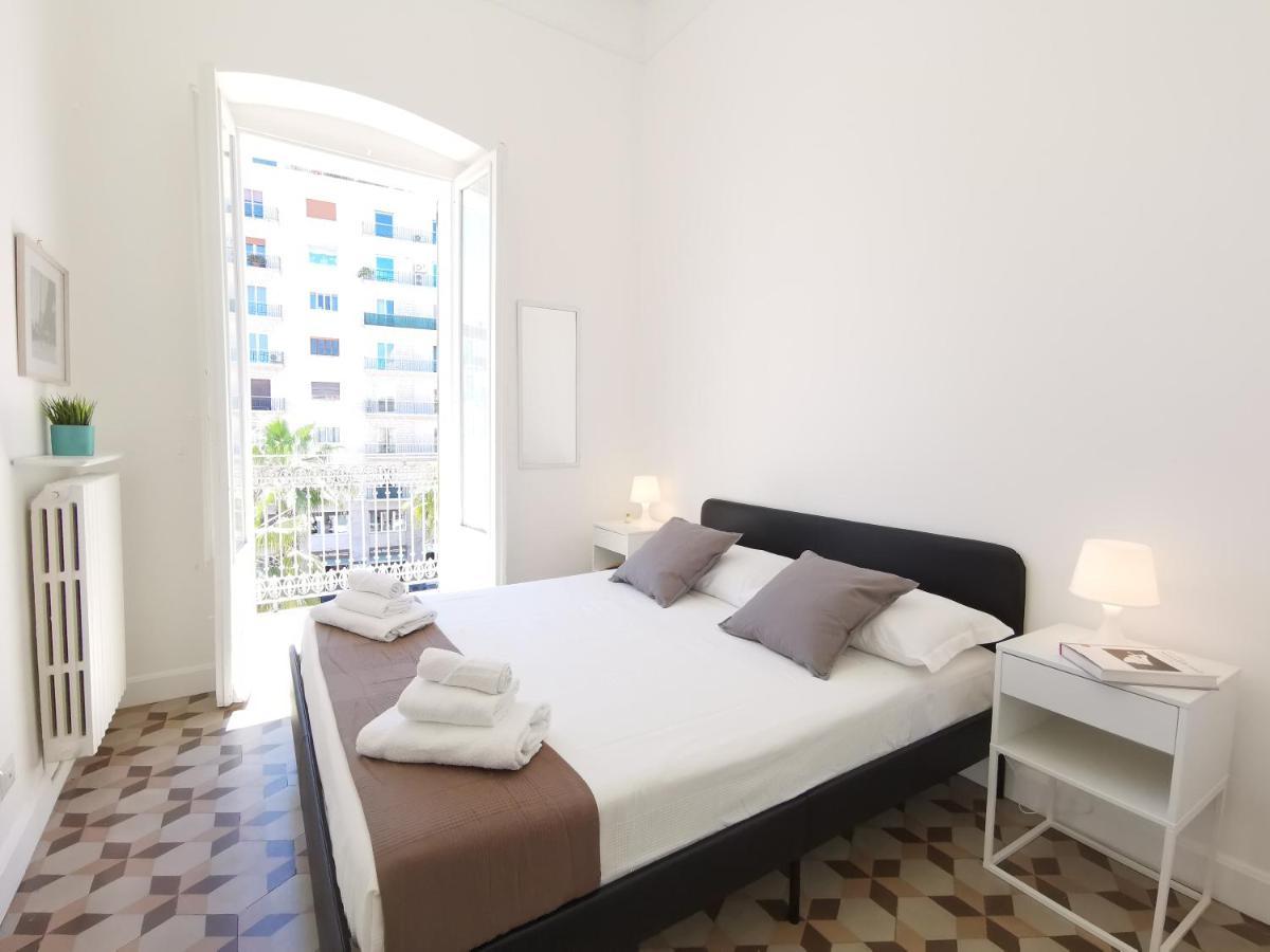 Vittorio Emanuele 71 Apartment Bari Luaran gambar